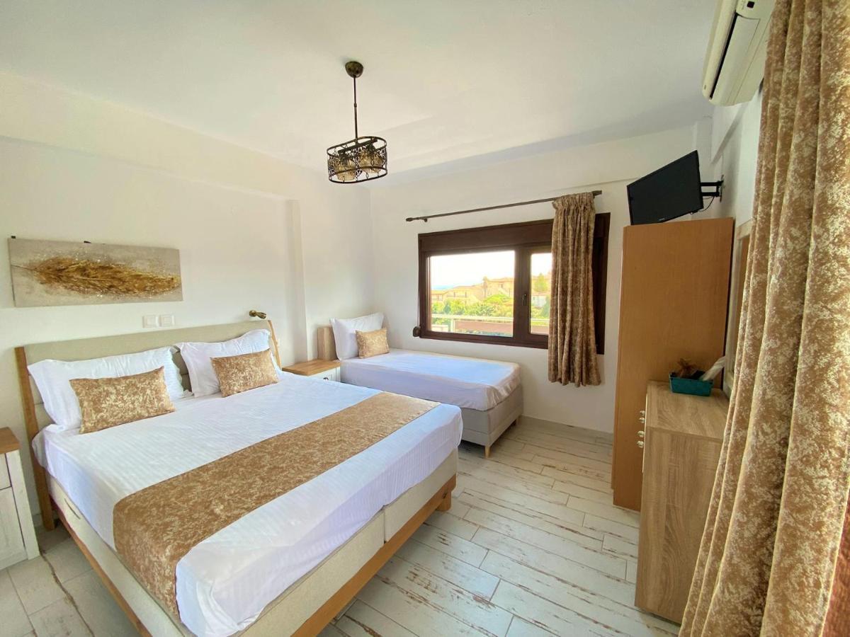 Marianna Sea View Afitos Apartment Екстериор снимка