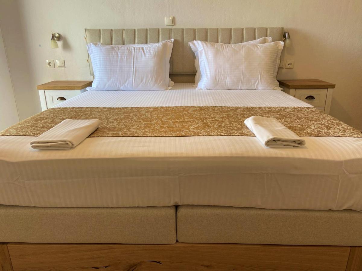 Marianna Sea View Afitos Apartment Екстериор снимка