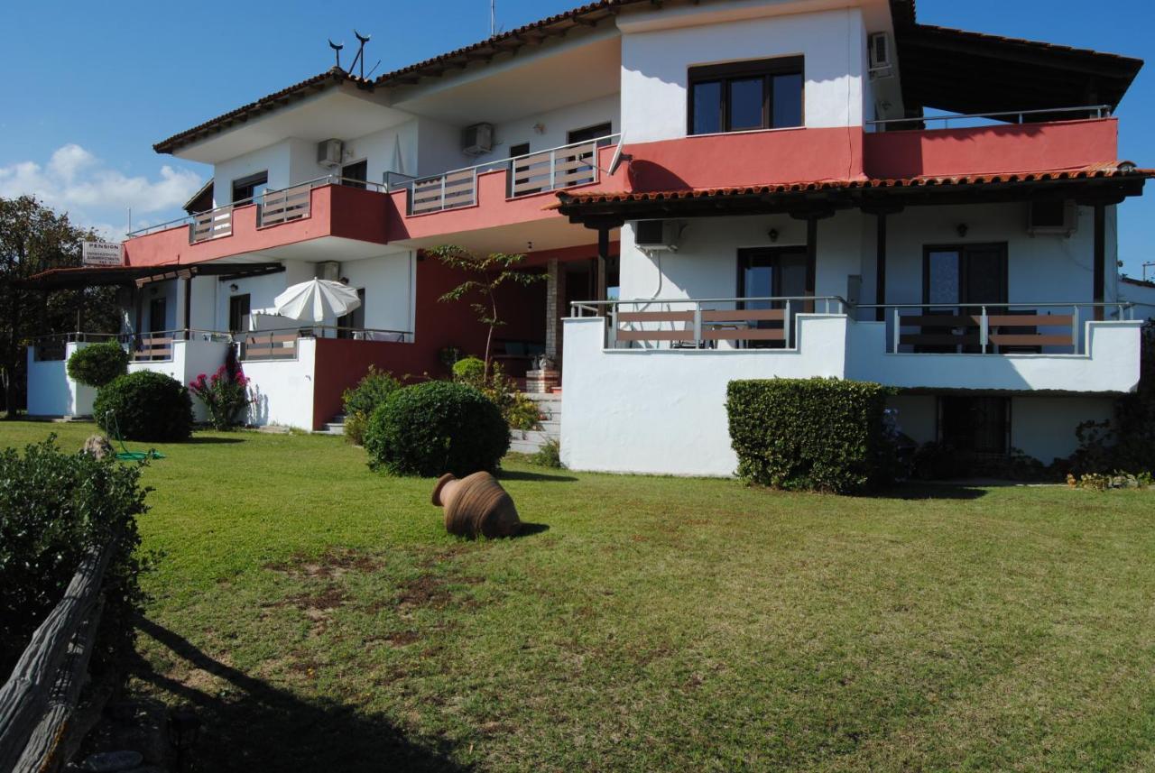 Marianna Sea View Afitos Apartment Екстериор снимка
