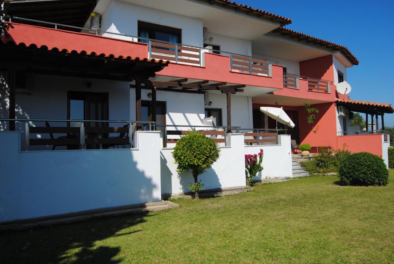 Marianna Sea View Afitos Apartment Екстериор снимка